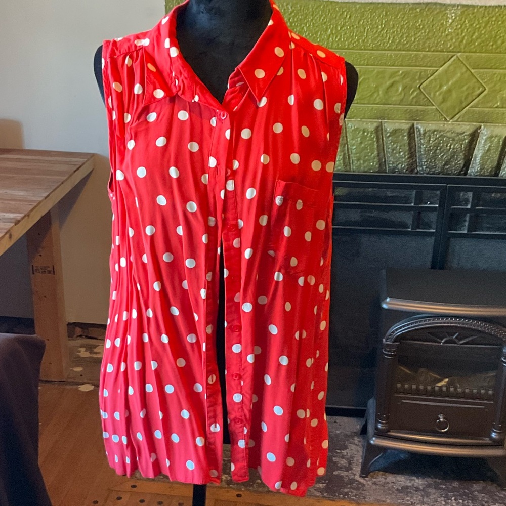 Vintage Red Polka Dot Sleeveless Blouse